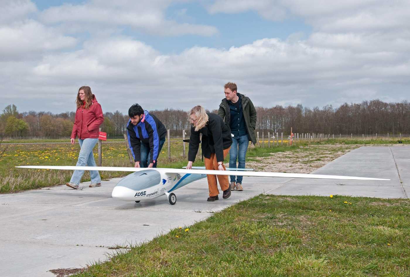 Aerospace students testing model plane fuelled with liquid hydrogen