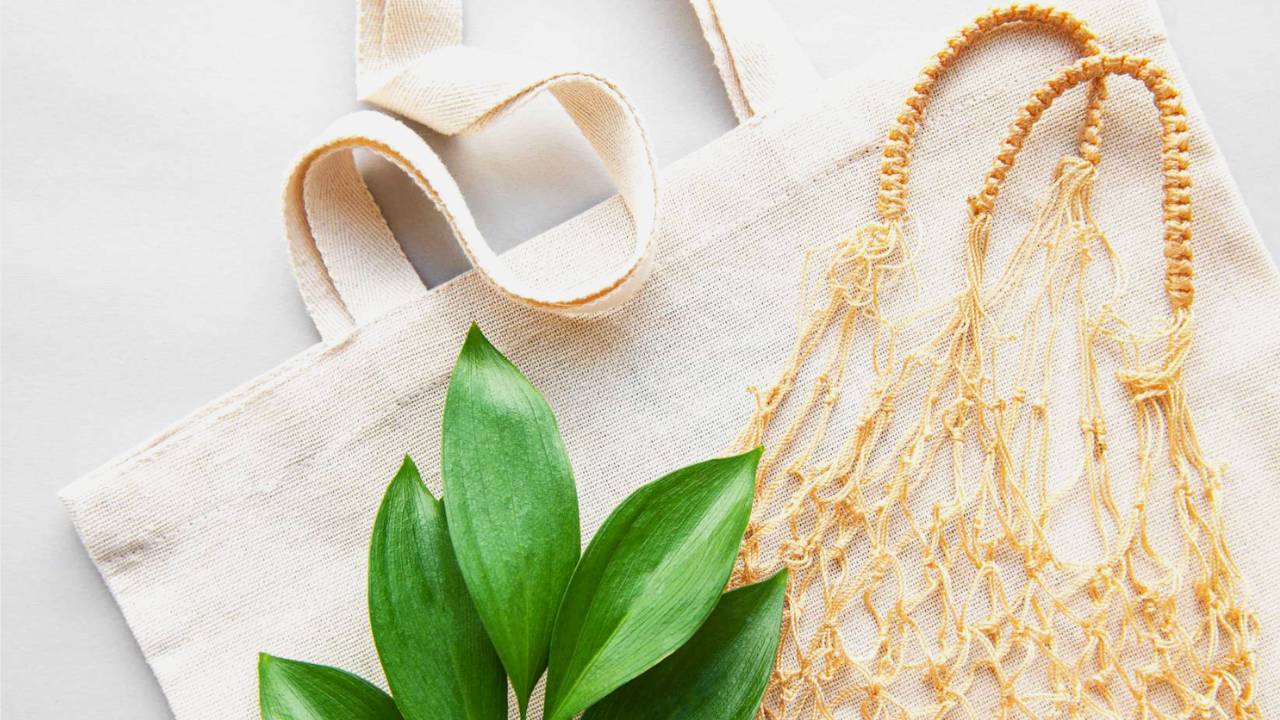 Reusable linen bags for grocery shopping to prevent plastic waste